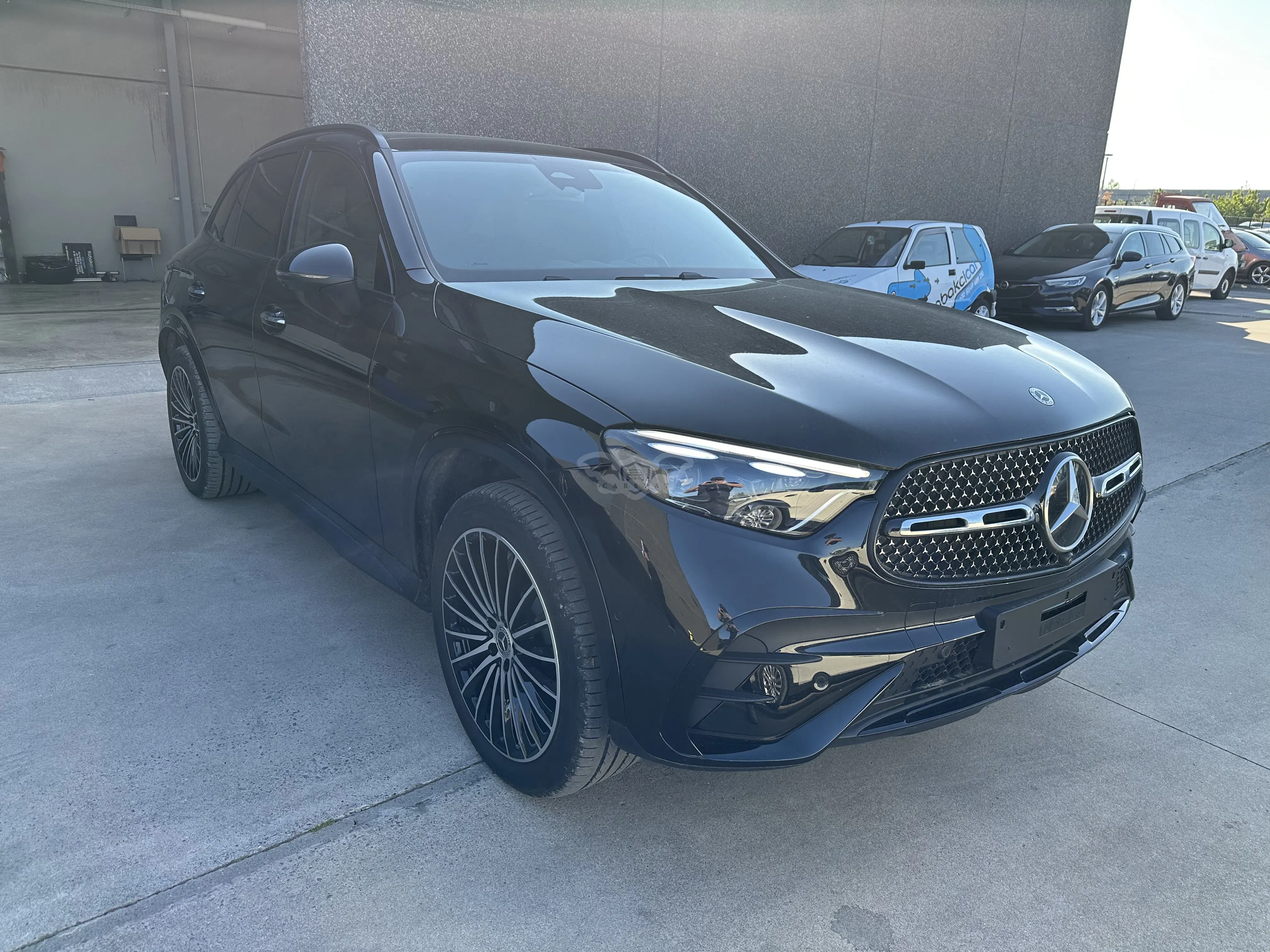 Mercedes-Benz GLC 300e 2025