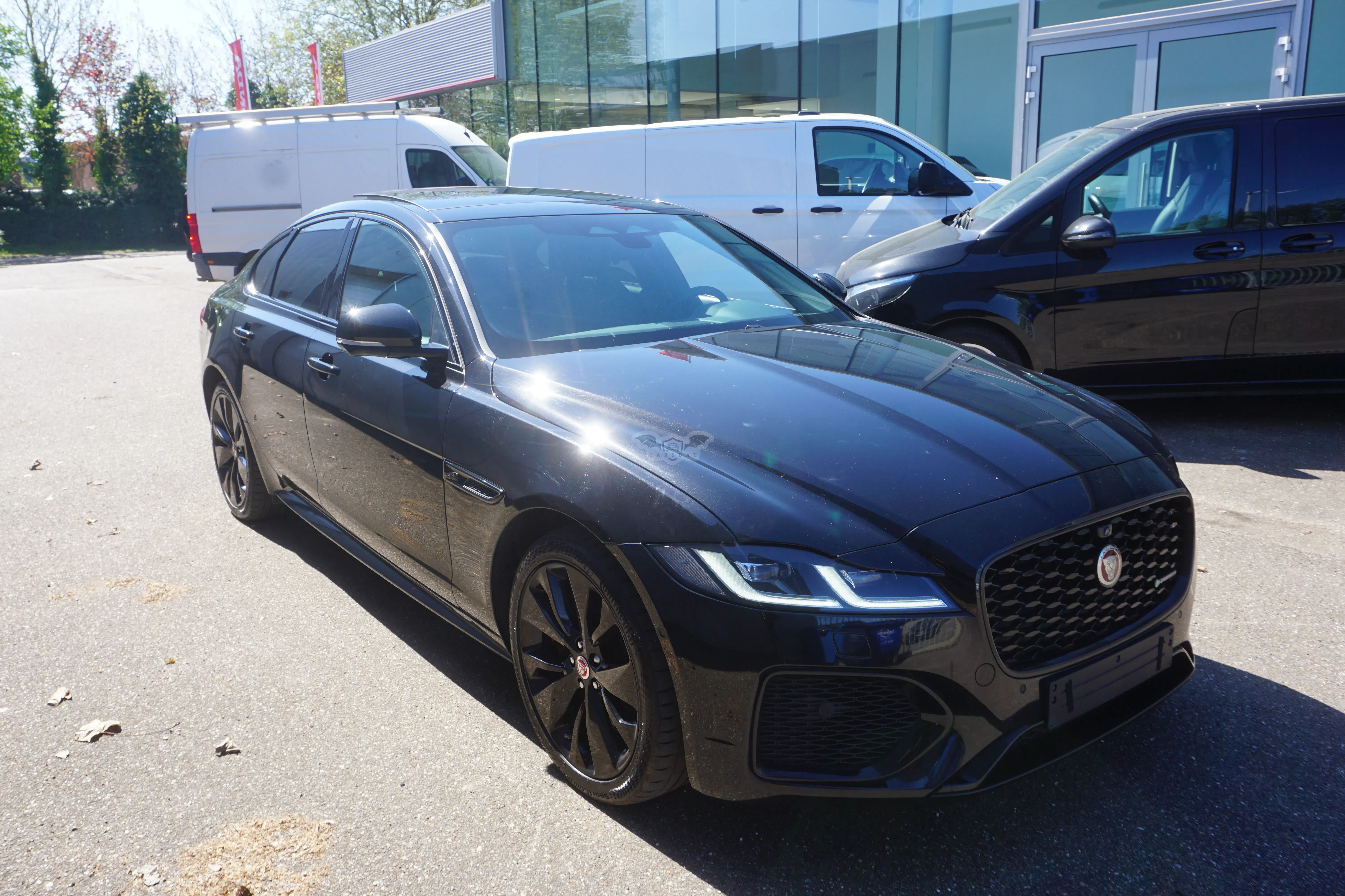 Jaguar XF 2.0i R-Dynamic HSE 2022