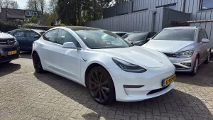 Tesla Model 3 Long Range Performance 75 kWh 2019