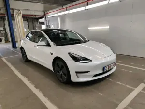 Tesla Model 3 Standard Range Plus 2021