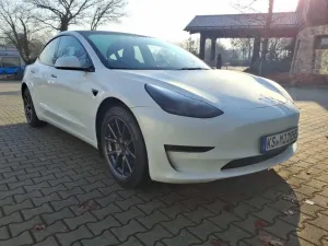Tesla Model 3 Long Range 2022