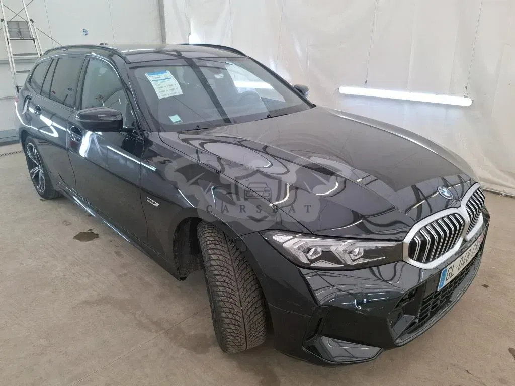 BMW 3 Series Touring 330e M Sport 2022