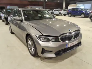 BMW 3 Series 330e 2021