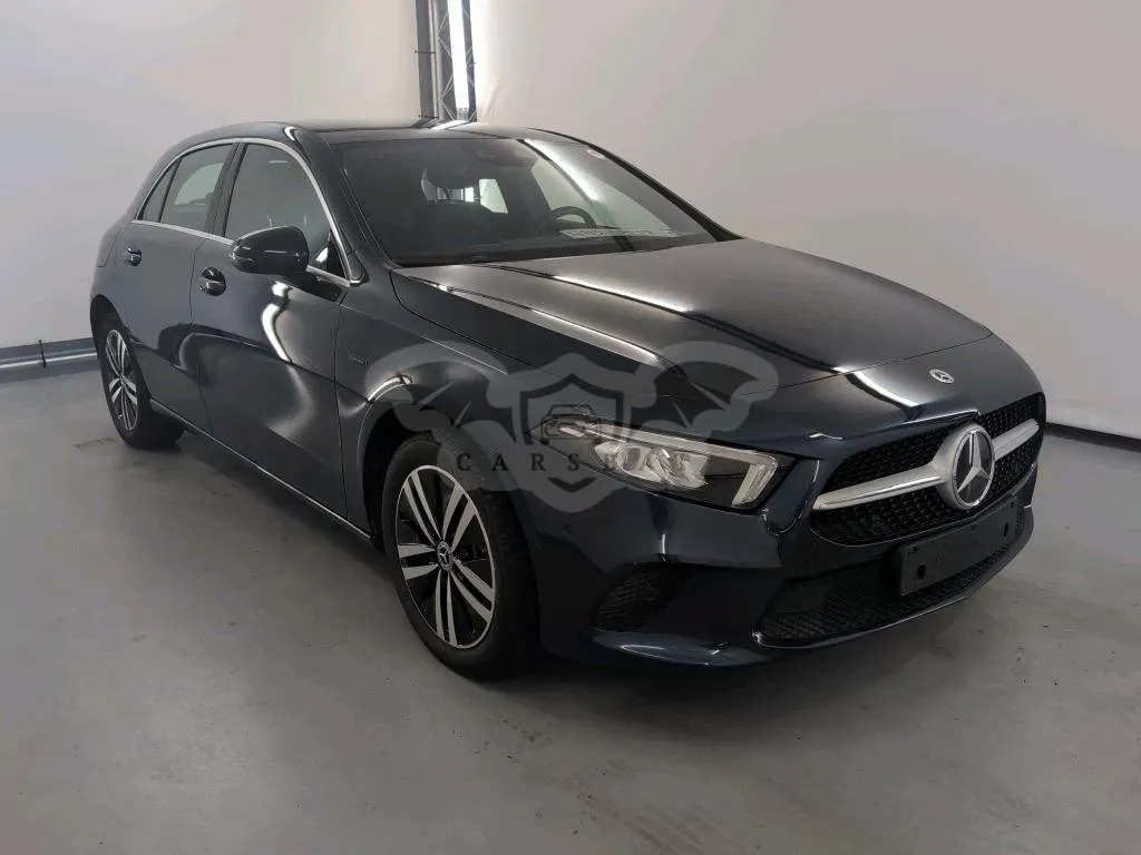 Mercedes-Benz A 250e Business Solution 2021