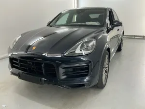 Porsche Cayenne Coupé 3.0 Platinum 2022