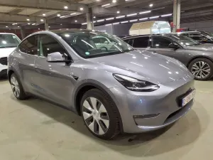 Tesla Model Y Long Range 2023