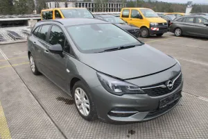Opel Astra 1.5 Business 2021