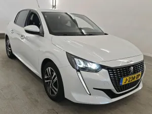 Peugeot 208 1.2i Allure 2020