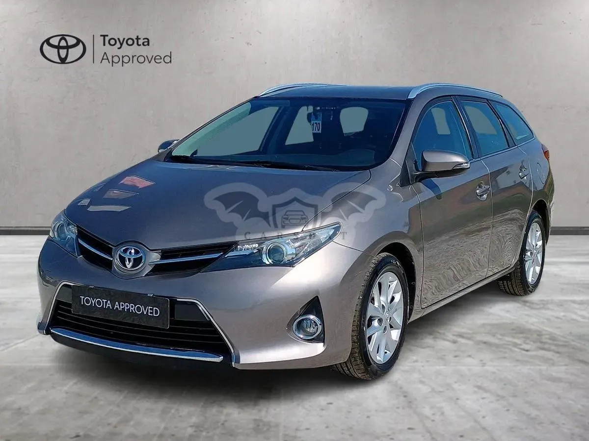 Toyota Auris Touring Sports 1.4 D-4D 2014