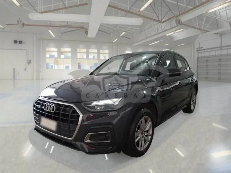 Audi Q5 40 TDI Business 2021