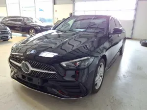 Mercedes-Benz C 300e 2023