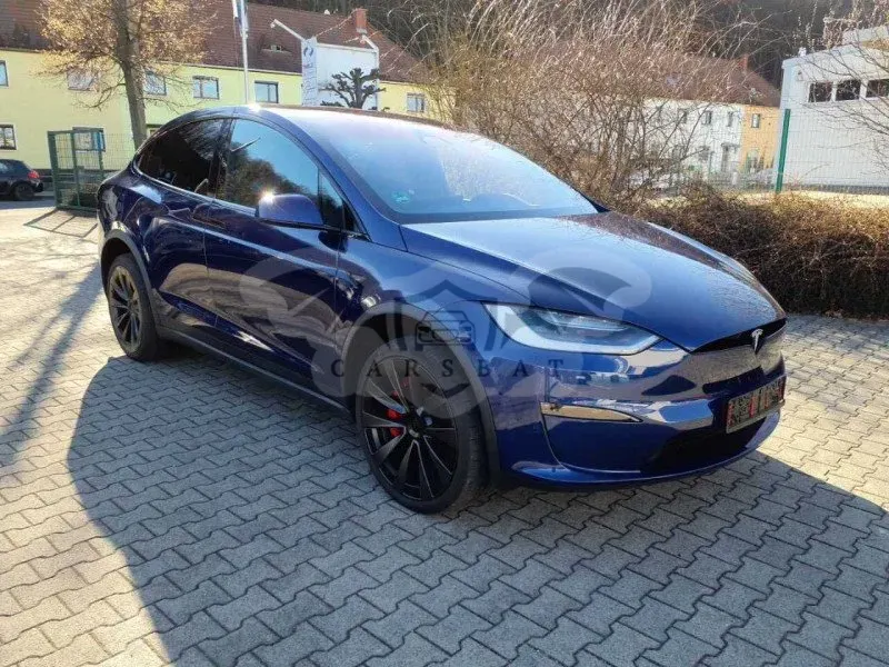 Tesla Model X 2023
