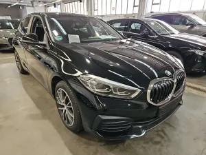 BMW 1 Series 116d Advantage 2023
