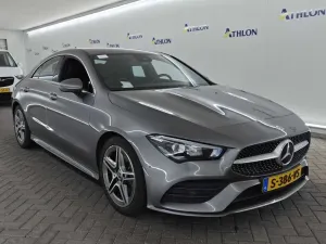 Mercedes-Benz CLA 180 AMG Line 2023