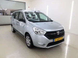 Dacia Lodgy 1.3 TCe Essential 2021
