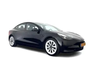 Tesla Model 3 Standard Range Plus 60 kWh 2023
