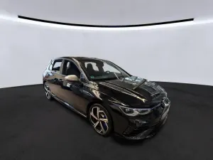 Volkswagen Golf 2.0 TSI 2023