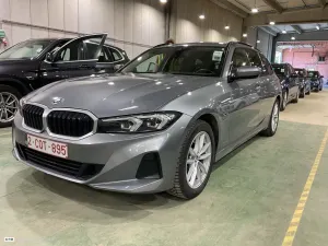 BMW 3 Series Touring 330e 2022