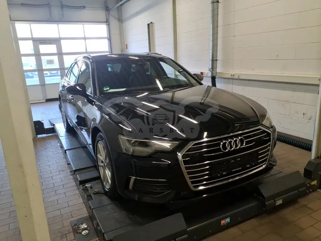 Audi A6 Avant 40 TDI Design 2023