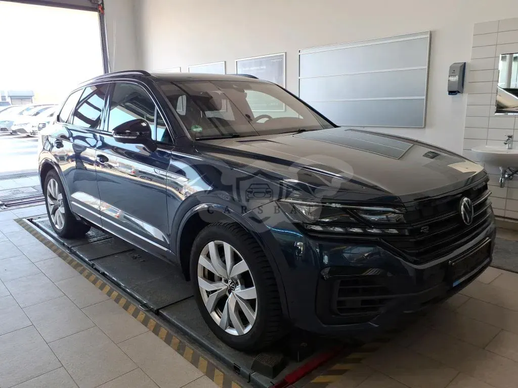 Volkswagen Touareg 3.0 R-Line 2023