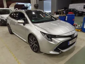 Toyota Corolla Touring Sports 2.0 Premium 2021
