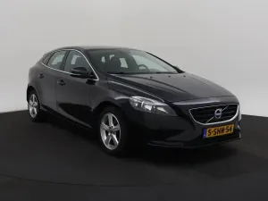 Volvo V40 D2 Summum 2013