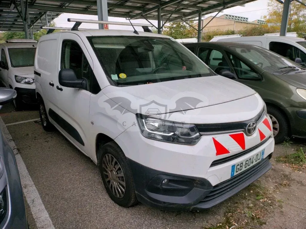 Toyota ProAce City 1.5 D-4D Business 2021