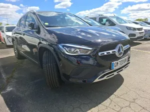 Mercedes-Benz GLA 200d Business Line 2023
