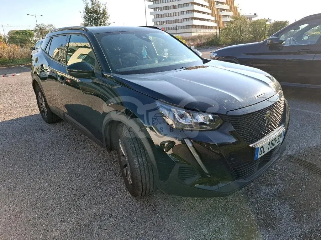 Peugeot 2008 1.2i Style 2023