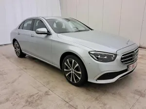 Mercedes-Benz E 300e 2022