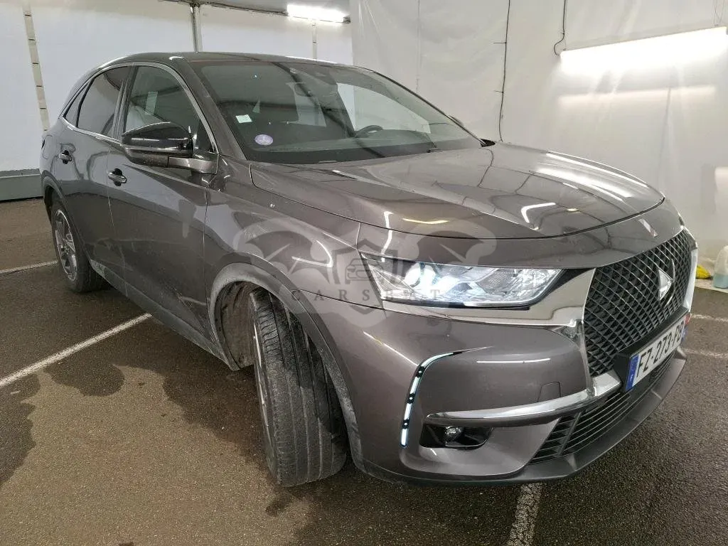 DS DS7 Crossback 1.6 E-TENSE Business 2021