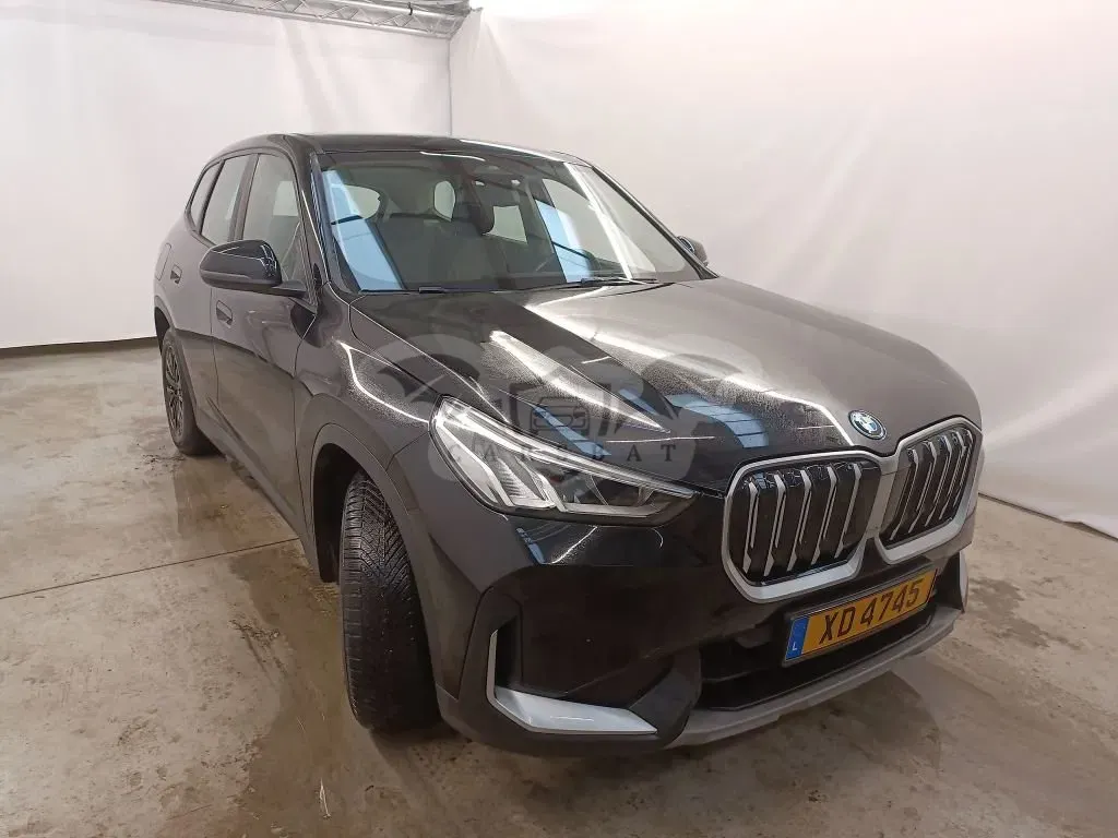 BMW iX1 2023