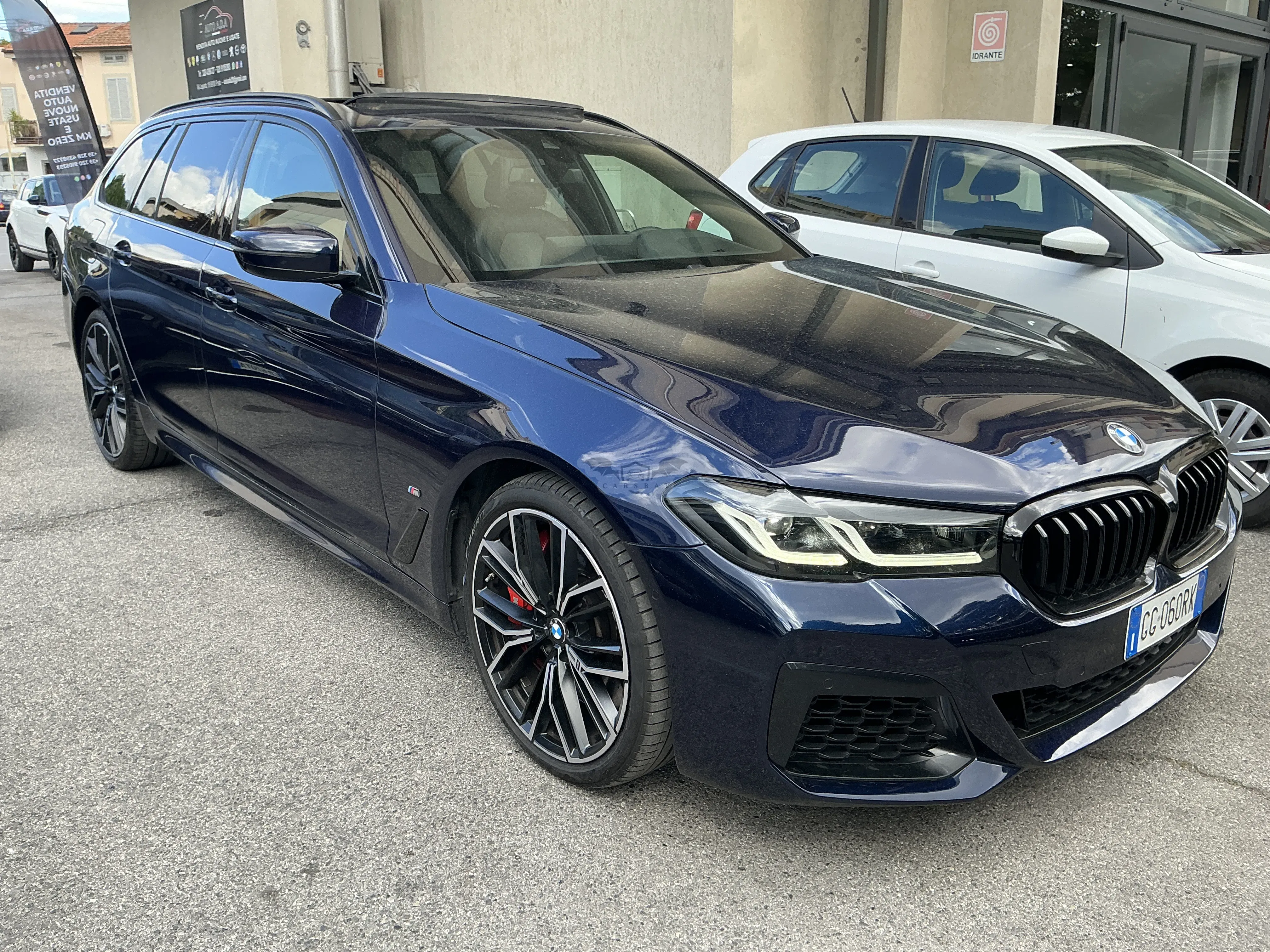 BMW 5 Series Touring 540i M Sport 2021