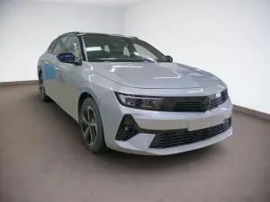 Opel Astra 2025