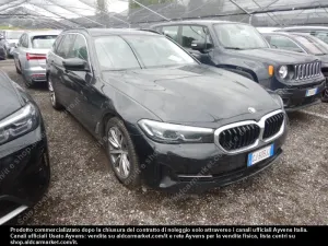 BMW 5 Series Touring 520d Business 2022