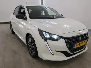 Peugeot 208 1.2i Active Pack 2023