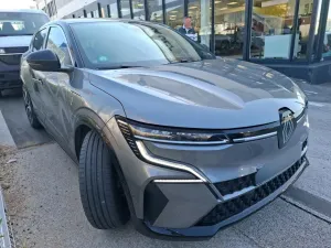 Renault Megane E-Tech Techno 2023