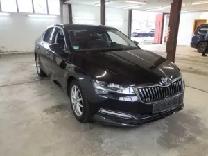 Skoda Superb 2.0 2022