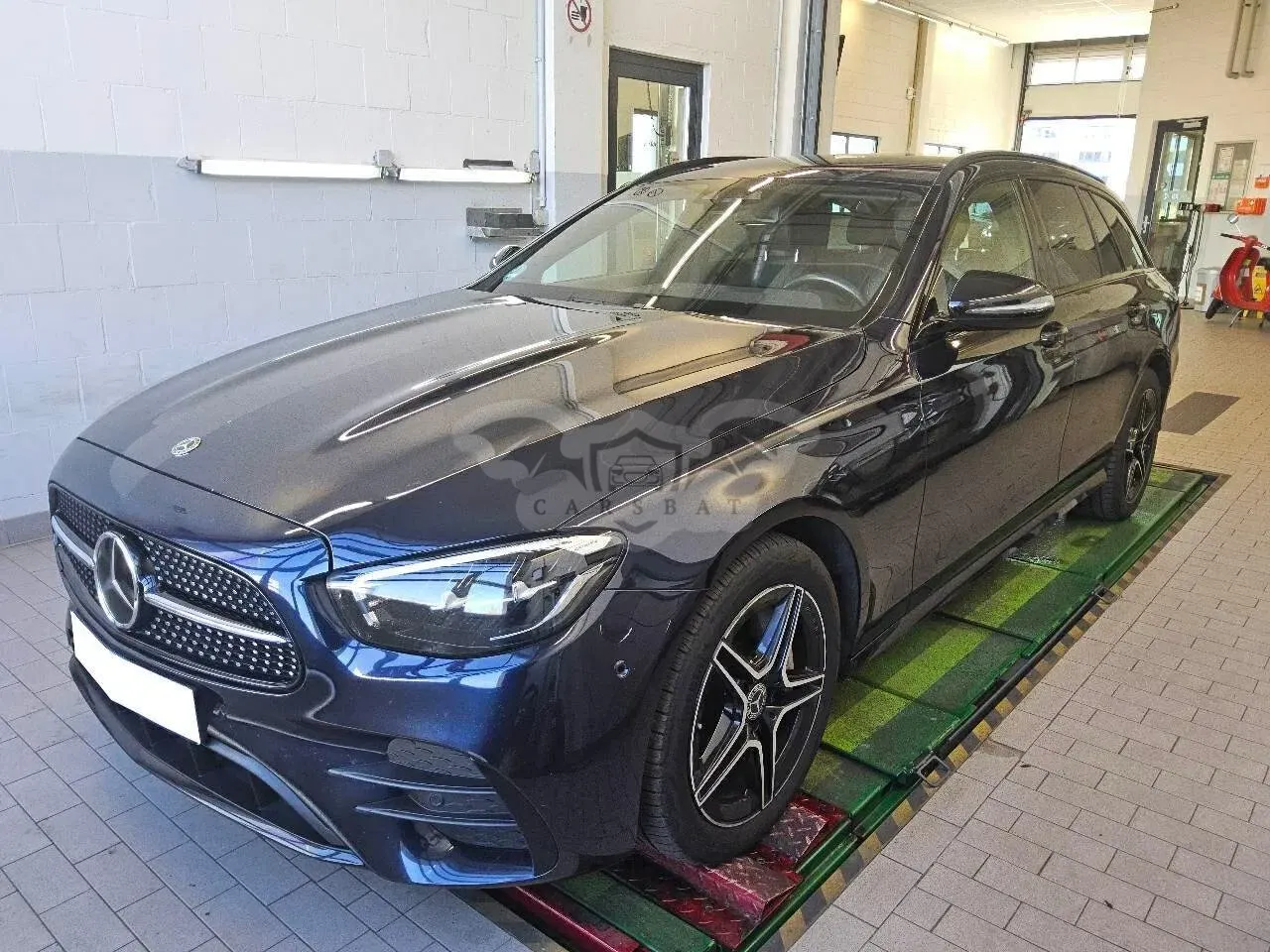 Mercedes-Benz E 300e AMG Line 2022