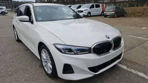 BMW 3 Series Touring 318d 2023