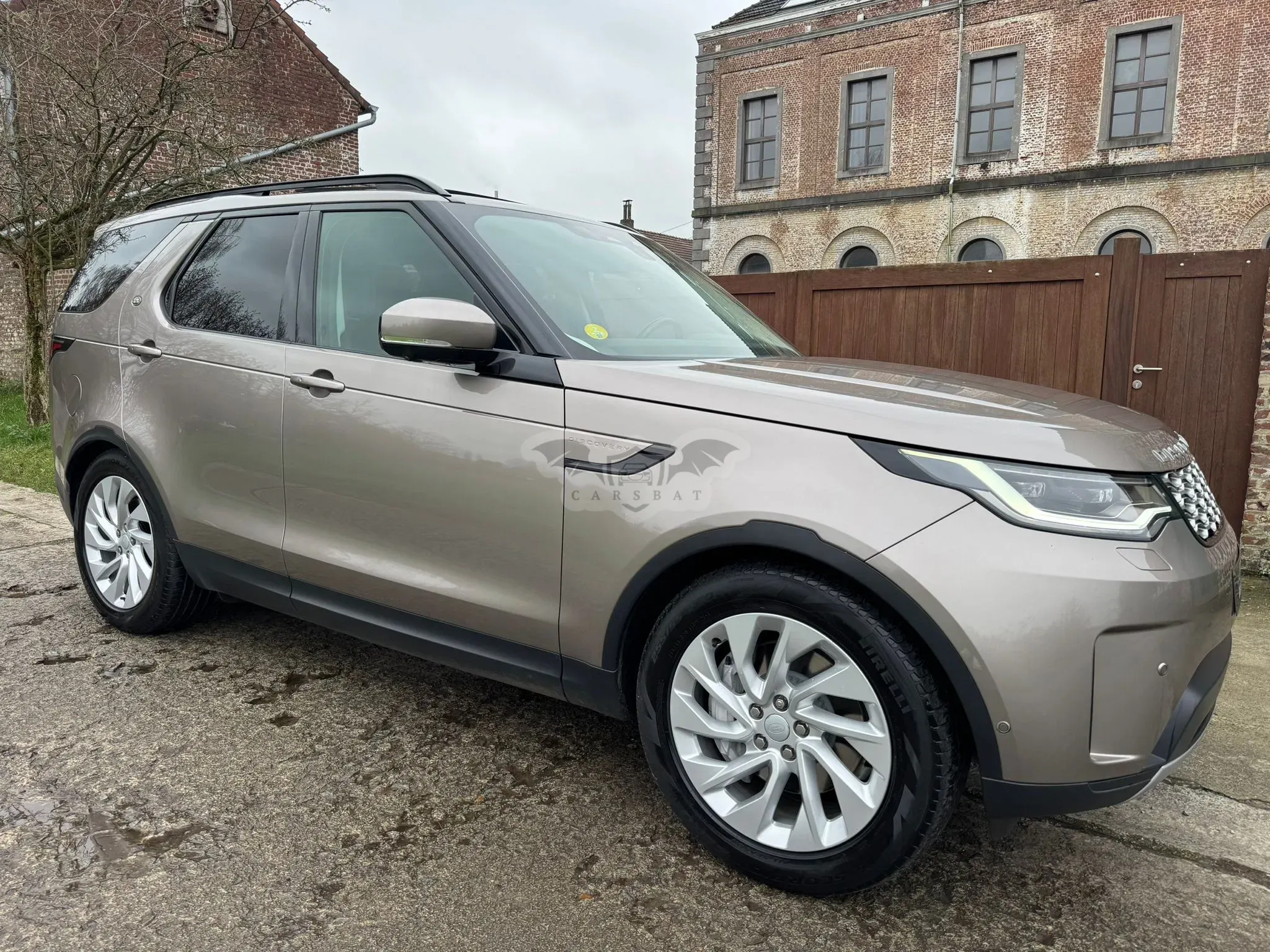 Land Rover Discovery 3.0 2022