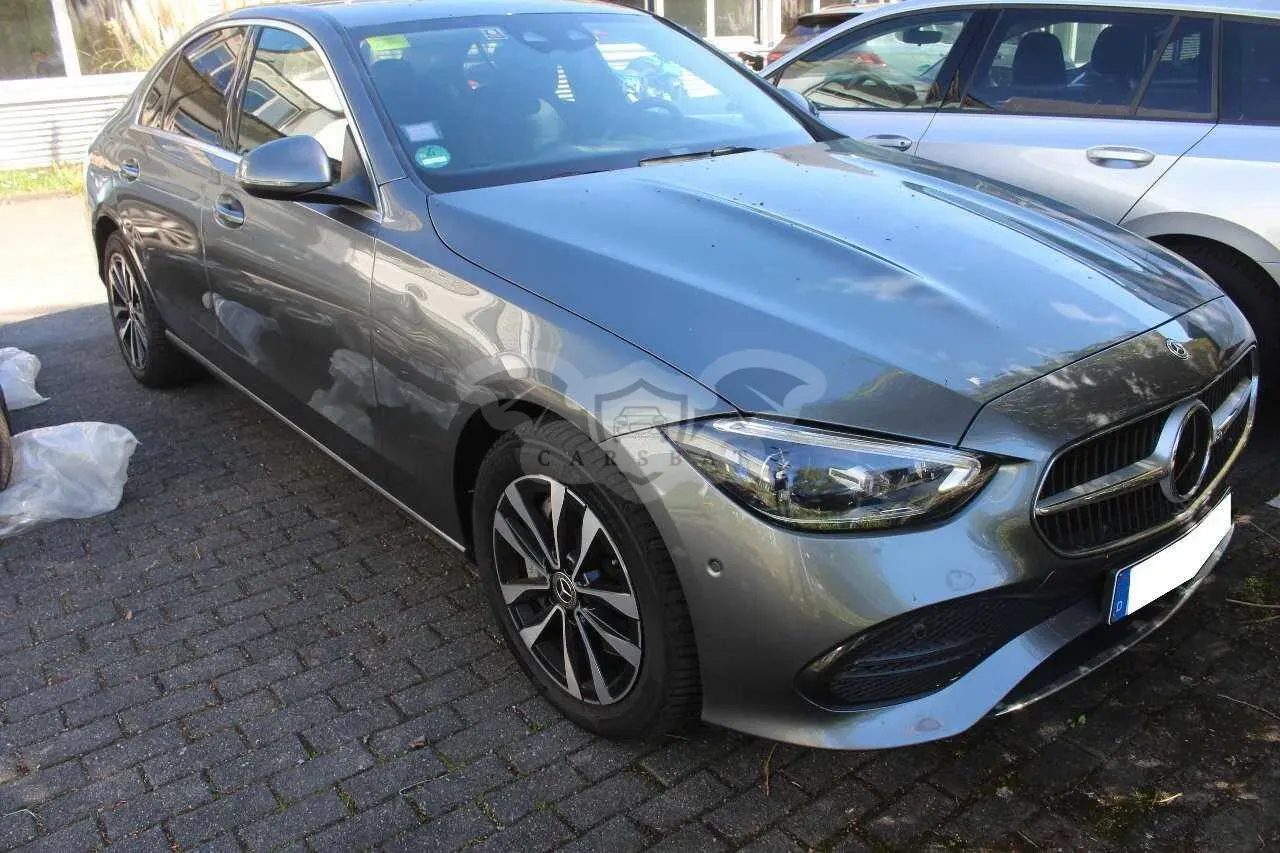 Mercedes-Benz C 300e Avantgarde 2023