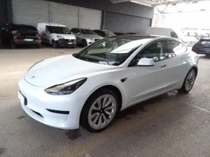 Tesla Model 3 Standard Range Plus 2021