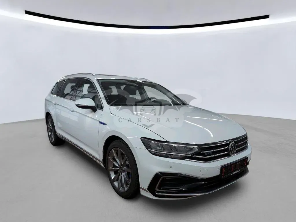 Volkswagen Passat Variant GTE 1.4 TSI 2021