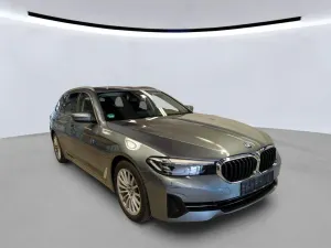BMW 5 Series Touring 530e 2022