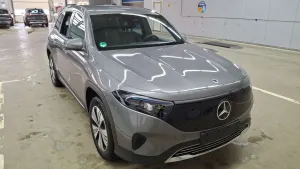 Mercedes-Benz EQB 250 2025