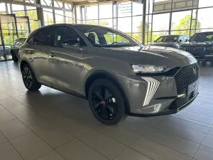 DS DS7 Crossback 1.6 E-TENSE Performance Line 2024