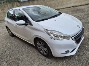 Peugeot 208 1.4 HDI Allure 2015