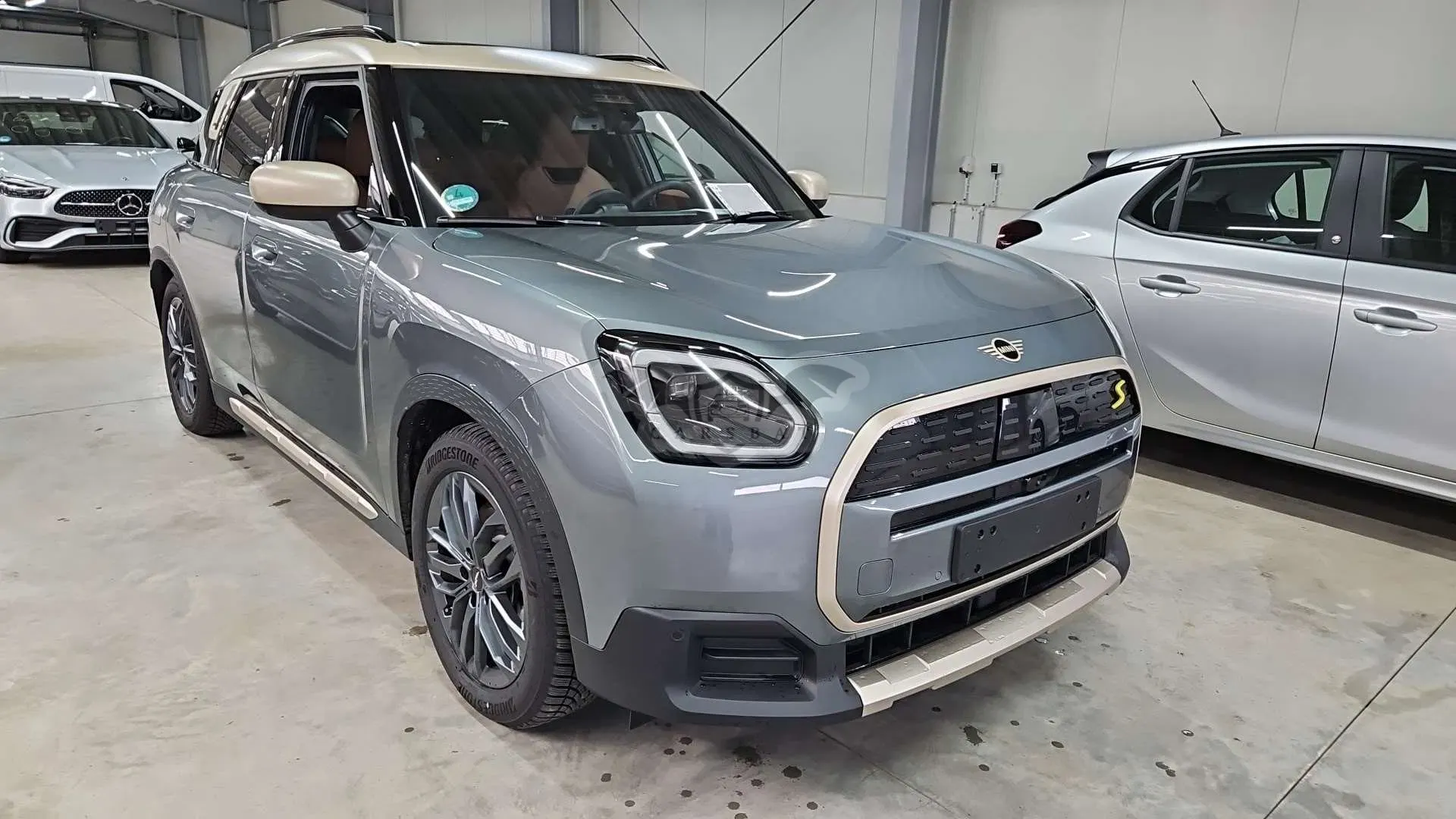 Mini Countryman Essential 2025