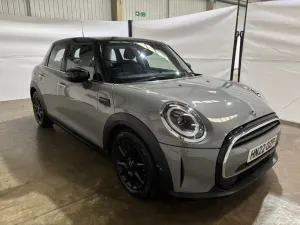 Mini 3 Doors Cooper 1.5 Classic 2022
